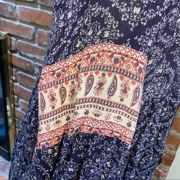 Fun Patterned Dress - Picture 3 of 4